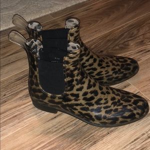 leopard rain boots
